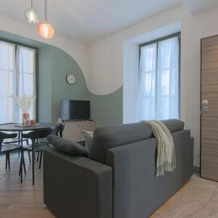 Ca Del Lasco - Modern In Classic Apartment *