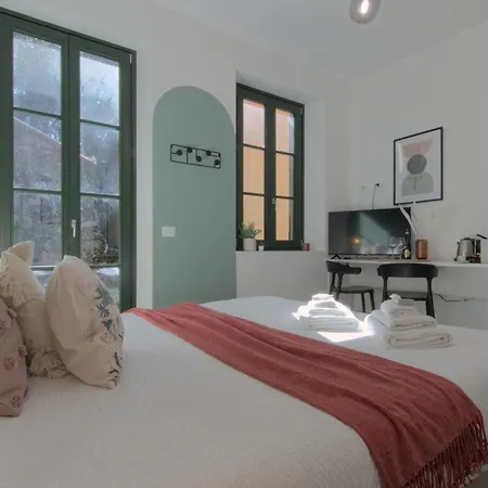 Ca Del Lasco - Modern In Classic Apartment