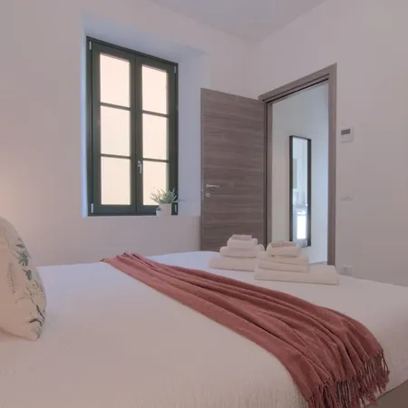 Apartment Ca Del Lasco - Modern In Classic Bellano