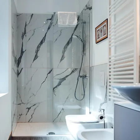 Cà Del Lasco - Modern In Classic Appartement